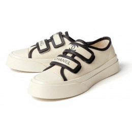 Chanel Velcro Sneaker White And Black
