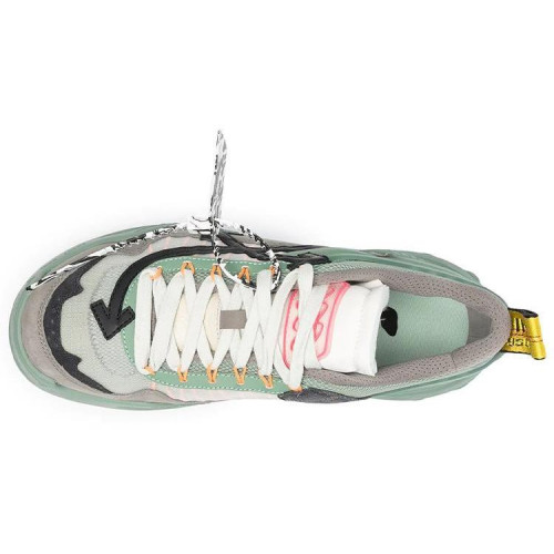 Off-White x Out Of Office Low Tops Beige