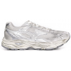 Mizuno Racer S Metallic