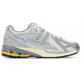 Кроссовки New Balance 1906R Metallic Yellow