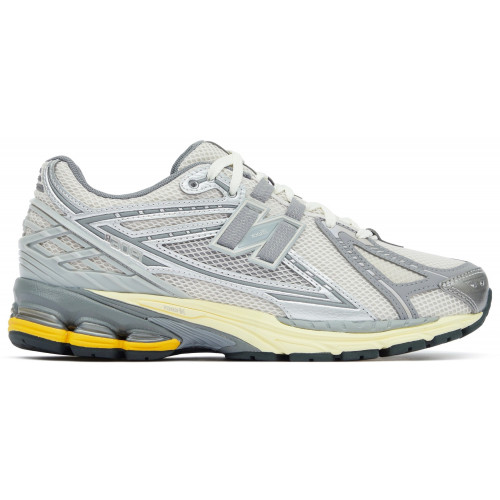 Кроссовки New Balance 1906R Metallic Yellow
