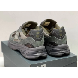 New Balance 2010 Dark Moss Grey