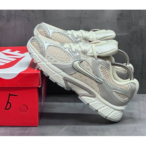 Кроссовки Nike V5 RNR Oatmeal Pale Beige