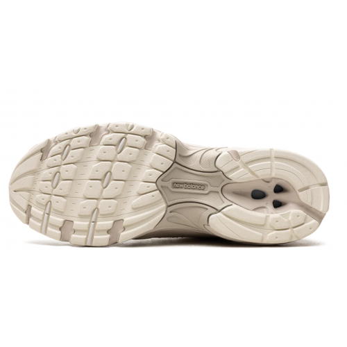 New Balance 530 Moonbeam Sea Salt