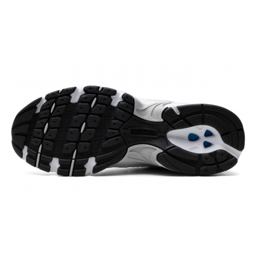 New Balance 530 Munsell White Silver