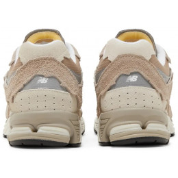 New Balance 2002R Protection Pack Driftwood