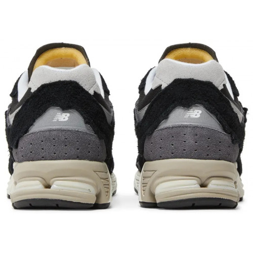 New Balance 2002R Protection Pack Black Grey