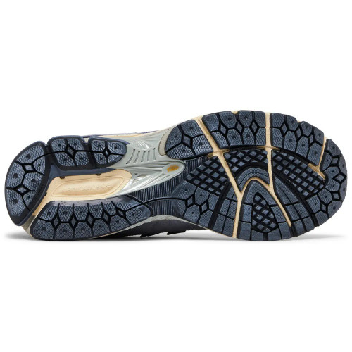 Кроссовки AURALEE x New Balance 1906R Flint Stone