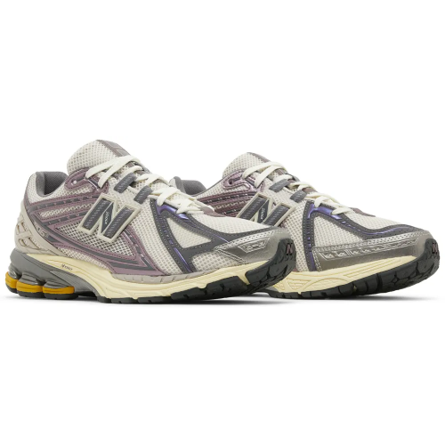 Кроссовки New Balance 1906R Licorice