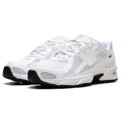 Кроссовки New Balance 740 Triple White