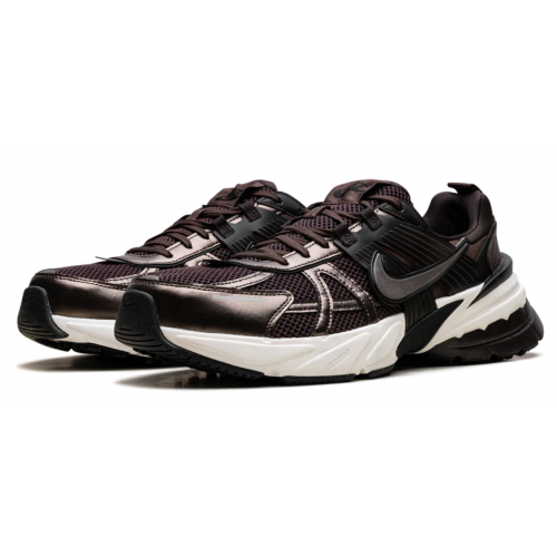 Кроссовки Nike V2K Run Baroque Brown