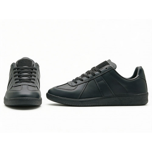Maison Margiela Replica Low Leather Black