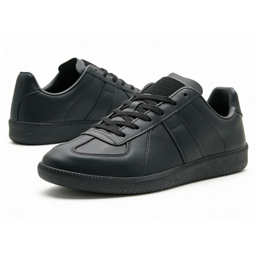 Maison Margiela Replica Low Leather Black