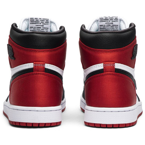 Кроссовки Nike Air Jordan 1 High Satin Black Toe