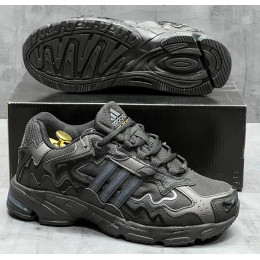 Bad Bunny x Adidas Response CL Termo Triple Black