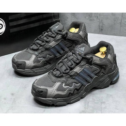 Bad Bunny x Adidas Response CL Termo Triple Black