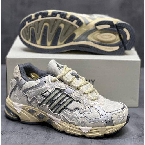 Bad Bunny x Adidas Response CL Termo Cream White