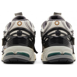 Кроссовки New Balance 1906A Silver Metallic Gold