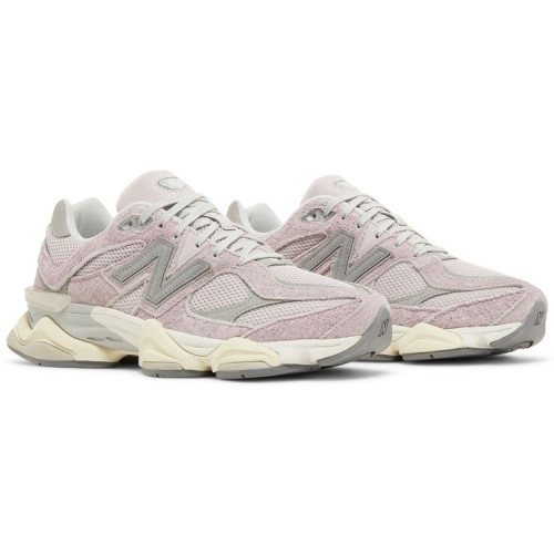 Кроссовки New Balance 9060 December Pink Sky