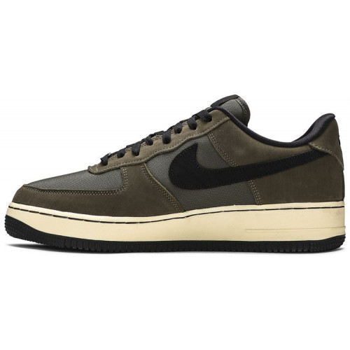 Undefeated x Nike Air Force 1 Low SP Ballistic