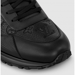 Louis Vuitton Run Away Black