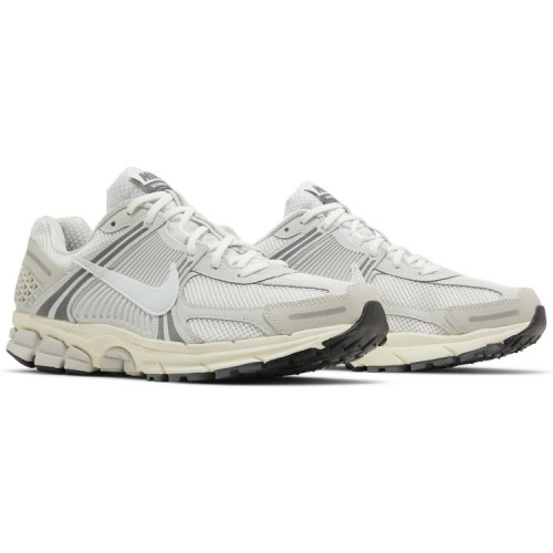 Nike Air Zoom Vomero 5 Platinum Tint