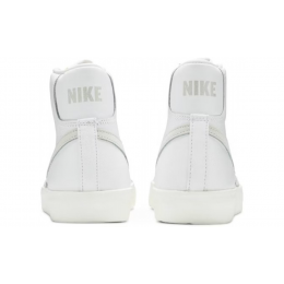 Кроссовки Nike Blazer Mid 77 Vintage Light Bone