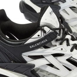 Кроссовки Balenciaga Track.2 Trainer Black White