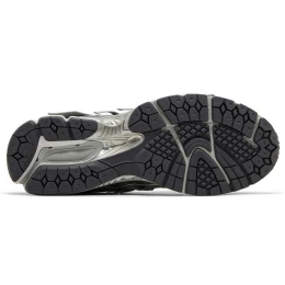 Кроссовки New Balance 1906A Concrete Metallic