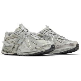 Кроссовки New Balance 1906A Concrete Metallic