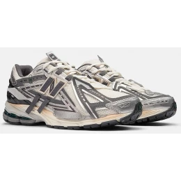 Кроссовки New Balance 1906A Silver Metallic
