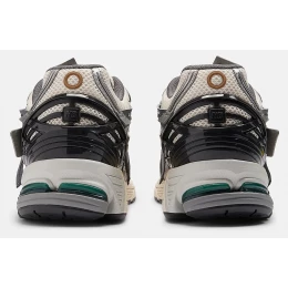 Кроссовки New Balance 1906A Silver Metallic