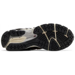 Кроссовки New Balance 1906A Silver Metallic Gold