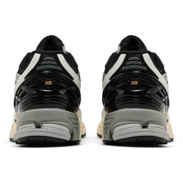 Кроссовки New Balance 1906U Black Sea Salt Magnet