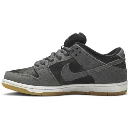 Кроссовки Nike Sb Dunk Low Black Dark Grey Gum