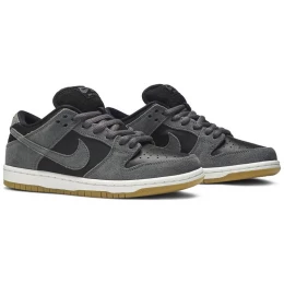Кроссовки Nike Sb Dunk Low Black Dark Grey Gum