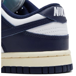 Кроссовки Nike Dunk Low White Vintage Navy