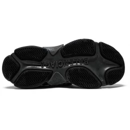 Кроссовки Balenciaga Triple S Bred