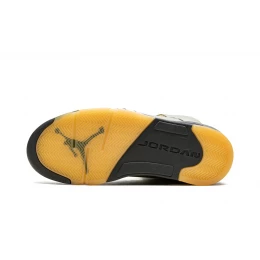 Кроссовки Nike Air Jordan 5 Retro Jade Horizon