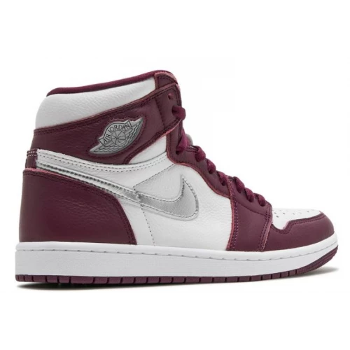 Кроссовки Nike Air Jordan 1 Retro High Bordeaux