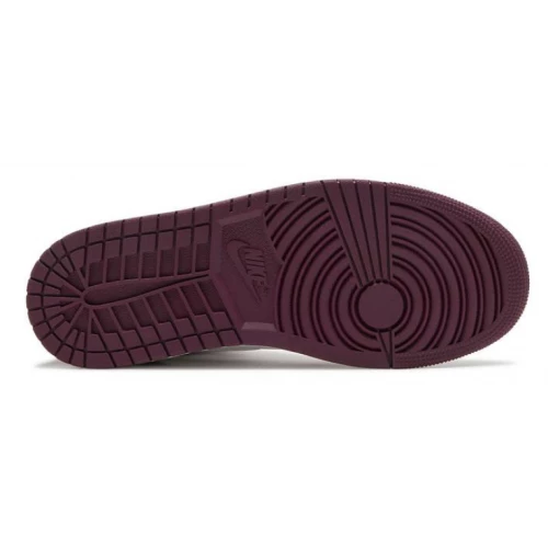 Кроссовки Nike Air Jordan 1 Retro High Bordeaux