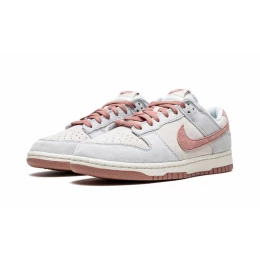 Кроссовки Nike SB Dunk Low Fossil Rose