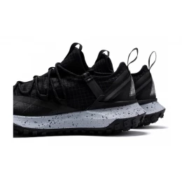 Кроссовки Nike ACG Mountain Fly Low Black